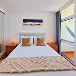 Rocha Varandas Cozy Lägenhet *