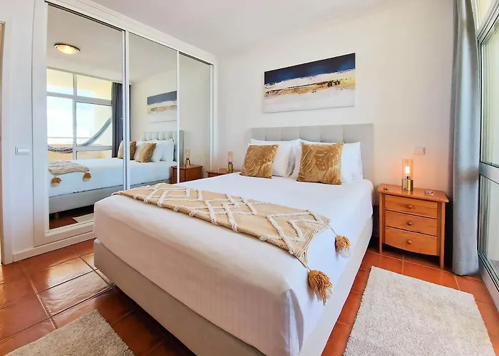 Rocha Varandas Cozy Portimão